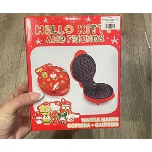 Hello Kitty and Friends Christmas Waffle Maker Cute Red New